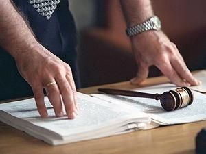 Британця засудили до довічного ув’язнення за сексуальну експлуатацію українських дітей Британця засудили до довічного ув’язнення за сексуальну експлуатацію українських дітей