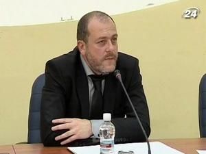 Юрій Кучер: Вилучили у лікаря 200 тисяч доларів Юрій Кучер: Вилучили у лікаря 200 тисяч доларів