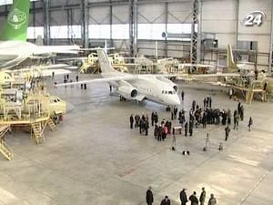 Пентагон відмовив "Антонову" в участі у тендері Пентагон відмовив "Антонову" в участі у тендері