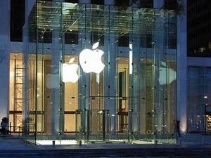 Apple запатентує дизайн своїх магазинів