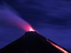 Індонезія: внаслідок виверження вулкану вже загинули 4 людини