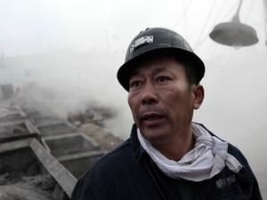 Китай: пожежа заблокувала 50 шахтарів Китай: пожежа заблокувала 50 шахтарів