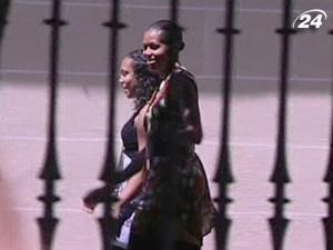 Візит Мішель Обами до Іспанії обурив американців Візит Мішель Обами до Іспанії обурив американців