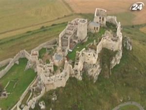Спіський град - один з найбільш легендарних та вражаючих замків Європи