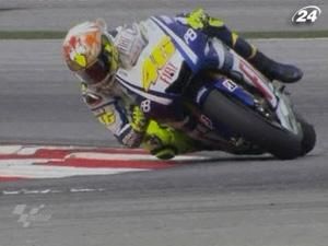 Керівництво Fiat-Yamaha натякнуло на перехід Россі до Ducati Керівництво Fiat-Yamaha натякнуло на перехід Россі до Ducati