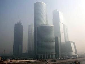 Лужков не бачить надзвичайної ситуації у Москві і не збирається переривати відпустку Лужков не бачить надзвичайної ситуації у Москві і не збирається переривати відпустку