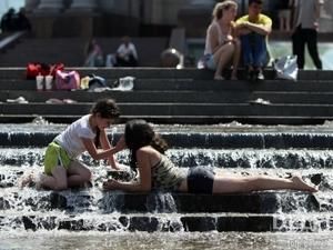 Завтра в Україні очікується спека, зливи, місцями — град Завтра в Україні очікується спека, зливи, місцями — град