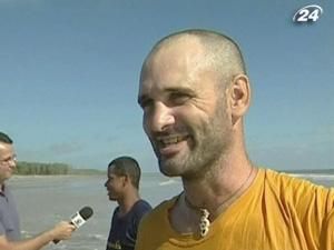 Британець Ед Стаффорд пішки пройшов уздовж Амазонки Британець Ед Стаффорд пішки пройшов уздовж Амазонки