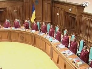 Портнов: судовий процес відбуватиметься лише українською