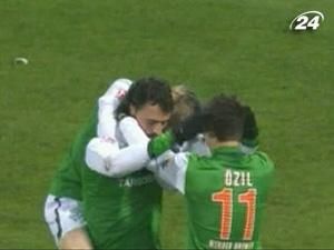 Месут Озіл переходить у "Барселону" Месут Озіл переходить у "Барселону"