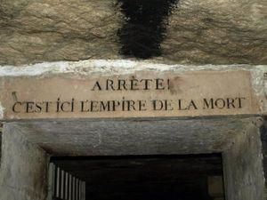 Мистецький Париж разом з туристами іде під землю Мистецький Париж разом з туристами іде під землю