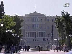 Грецька економіка продовжує падіння