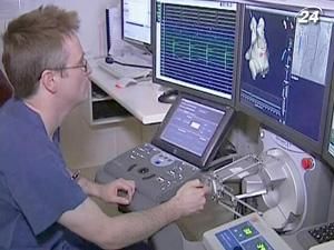 Компанія Hansen Medical розробила робота-кардіохірурга