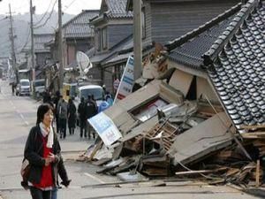 Зсув на південному заході Китаю: 5 людей загинули, 500 зникли безвісти Зсув на південному заході Китаю: 5 людей загинули, 500 зникли безвісти