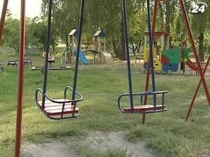 В Ніжинському інтернаті шпиталізованими залишаються 14 людей В Ніжинському інтернаті шпиталізованими залишаються 14 людей