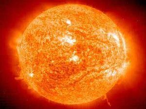 Вчені зафіксували на Сонці одразу п'ять груп плям