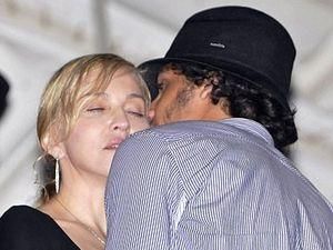 Мадонна вийде заміж у Санкт-Петербурзі Мадонна вийде заміж у Санкт-Петербурзі