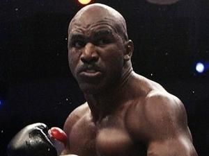 Холіфілд хоче зійтись на рингу з Віталієм Кличком Холіфілд хоче зійтись на рингу з Віталієм Кличком