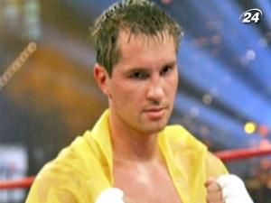 Сергій Дзіндзірук не битиметься із Луїсом Кольясо Сергій Дзіндзірук не битиметься із Луїсом Кольясо