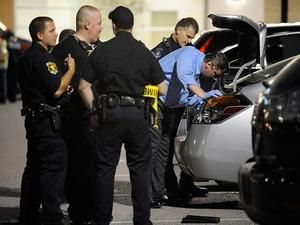 США: внаслідок стрілянини на весільній вечірці загинули 4 людей США: внаслідок стрілянини на весільній вечірці загинули 4 людей