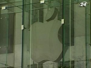 Менеджера Apple звинувачують в продажу корпоративних секретів