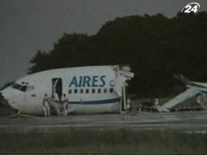 При посадці розбився Boeing-737, є загиблі та поранені