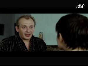 "Доросла донька": 17-річній Насті набридли постійні повчання батька "Доросла донька": 17-річній Насті набридли постійні повчання батька