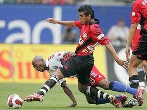 Півзахисника "Гамбурґа" успішно прооперували Півзахисника "Гамбурґа" успішно прооперували