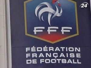 Ніколя Анелька відсторонили від збірної на 18 матчів Ніколя Анелька відсторонили від збірної на 18 матчів