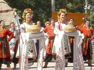 Сорочинський ярмарок офіційно відкрили Сорочинський ярмарок офіційно відкрили