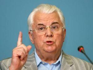 Кравчук радить цілуватися з Росією, але не лягати з нею в ліжко Кравчук радить цілуватися з Росією, але не лягати з нею в ліжко