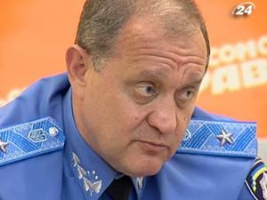 МВС постійно отримує від благодійників то техніку, то гроші МВС постійно отримує від благодійників то техніку, то гроші