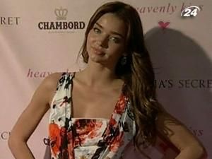 Орландо Блум та Міранда Керр чекають дитину Орландо Блум та Міранда Керр чекають дитину