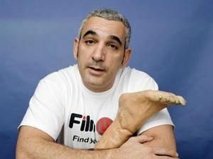 Британський мільярдер пропонує 1 мільйон фунтів тому, хто пробіжить голяка перед Обамою Британський мільярдер пропонує 1 мільйон фунтів тому, хто пробіжить голяка перед Обамою