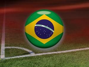 Фернандіньйо та Дуглас Коста виклакані до збірної Бразилії