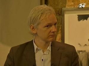 Засновника сайту WikiLeaks оголосили в розшук "за зґвалтування" Засновника сайту WikiLeaks оголосили в розшук "за зґвалтування"