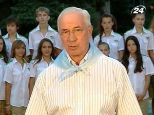 Азаров: фінансування буде стовідсотковим Азаров: фінансування буде стовідсотковим