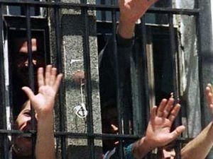 У Душанбе з СІЗО втекли 25 особливо небезпечних злочинців У Душанбе з СІЗО втекли 25 особливо небезпечних злочинців