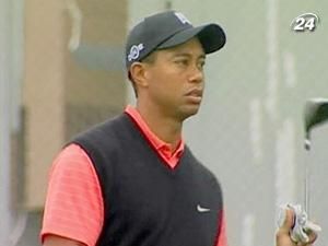 Відомий гольфіст Тайгер Вудс розлучився зі своєю дружиною Відомий гольфіст Тайгер Вудс розлучився зі своєю дружиною