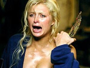 Періс Хілтон налякав чоловік з двома ножами у власному будинку Періс Хілтон налякав чоловік з двома ножами у власному будинку