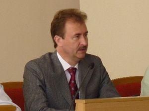 Попов хоче забрати у Черновецького "Київміськбуд" Попов хоче забрати у Черновецького "Київміськбуд"