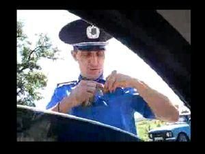 Черговий казус з ДАІ: інспектор пообіцяв набити пику (ВІДЕО) Черговий казус з ДАІ: інспектор пообіцяв набити пику (ВІДЕО)