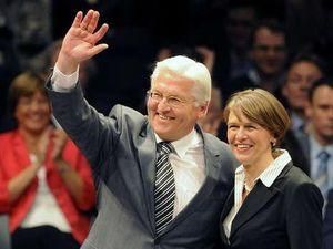 Провідний німецький політик пожертвував дружині свою нирку