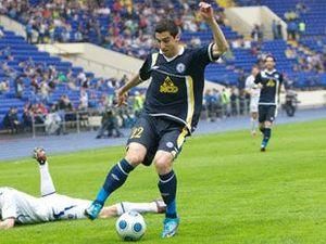 Мхітарян - гравець "Шахтаря" - 26 серпня 2010 - Телеканал новин 24 Мхітарян - гравець "Шахтаря" - 26 серпня 2010 - Телеканал новин 24