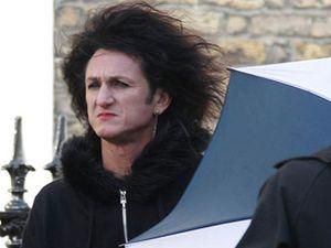 Шон Пенн став схожим на гея Шон Пенн став схожим на гея