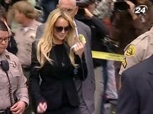 Ліндсей Лохан не поспішає використовувати омріяну свободу Ліндсей Лохан не поспішає використовувати омріяну свободу