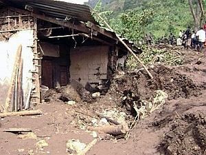 Туреччина: внаслідок зсувів загинули 11 людей Туреччина: внаслідок зсувів загинули 11 людей