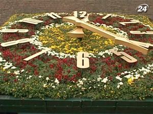 Час до “Євро-2012” відраховуватиме унікальний квітковий годинник Час до “Євро-2012” відраховуватиме унікальний квітковий годинник