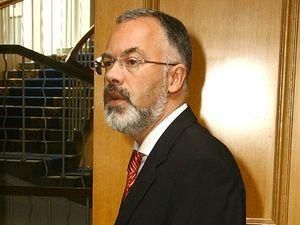 Табачник строго заборонив "фаст-фуди" в школах Табачник строго заборонив "фаст-фуди" в школах