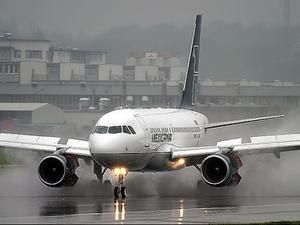 Мексика: найбільший авіаперевізник країни припиняє свою діяльність